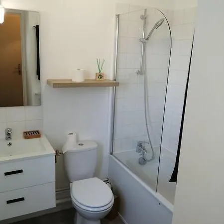 5 Min Du Centre Et De La Gare Lägenhet Yvetot